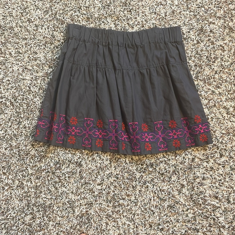 American eagle skirt. - Picture 3 of 4